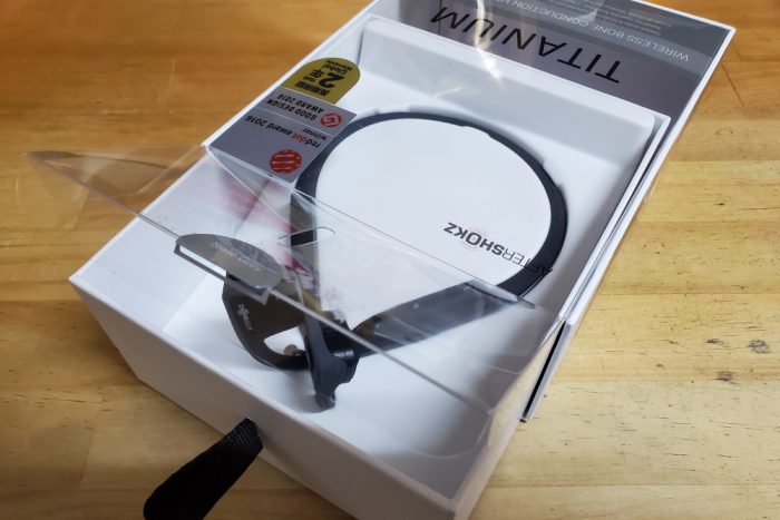 AfterShokz TITANIUM パッケージ